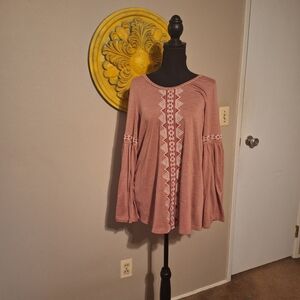 (FREE When Bundled) Embroidered BOHO pink bell sleeve hippie shirt size medium